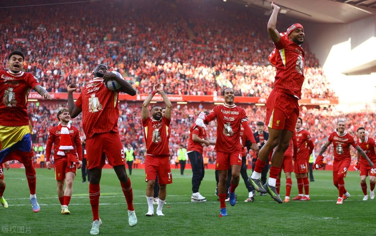 热刺绝杀里昂,萨拉赫乌龙送礼德甲 热刺绝杀里昂,萨拉赫乌龙送礼德甲