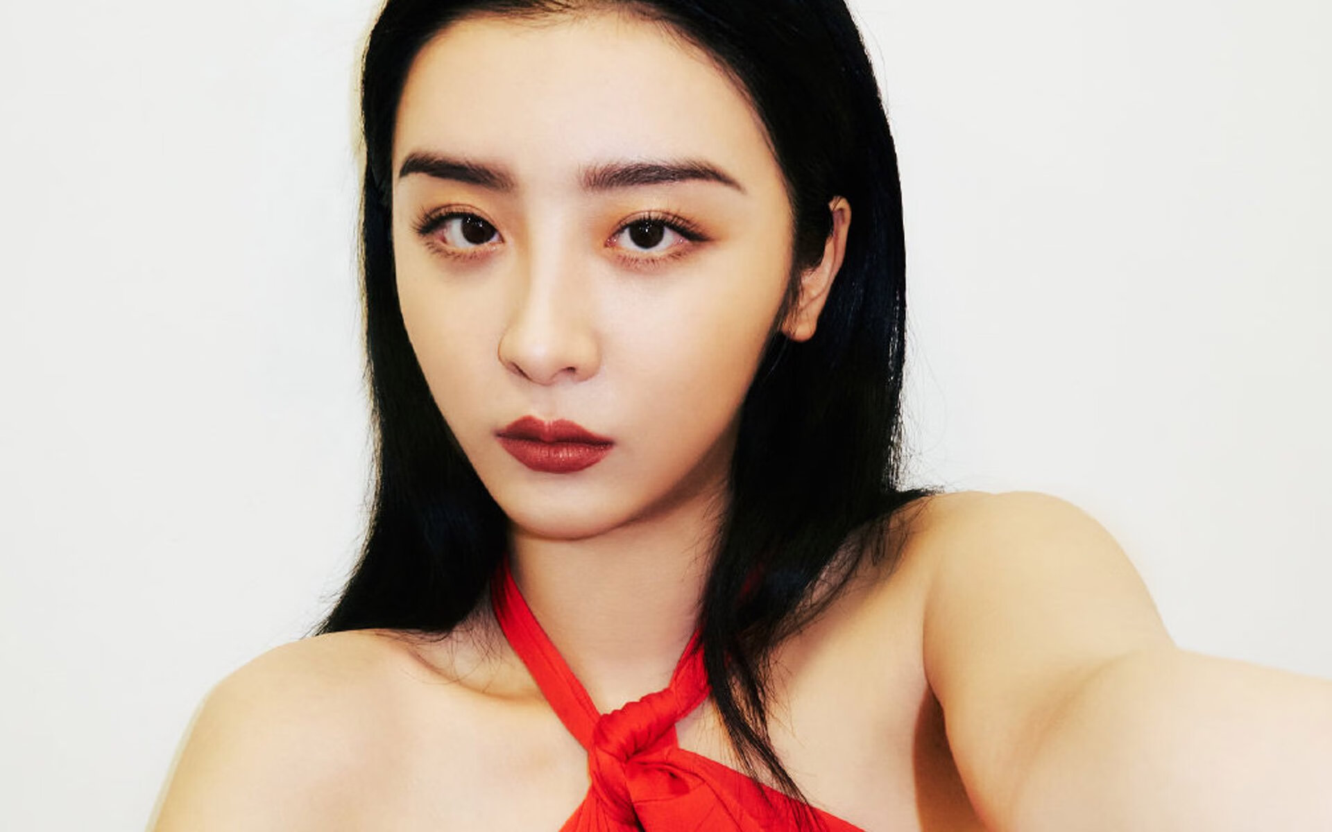 开云体育官网-最后一秒的钻石，恩佐·科拉迪尼如何用一个名字将拉齐奥铸入永恒